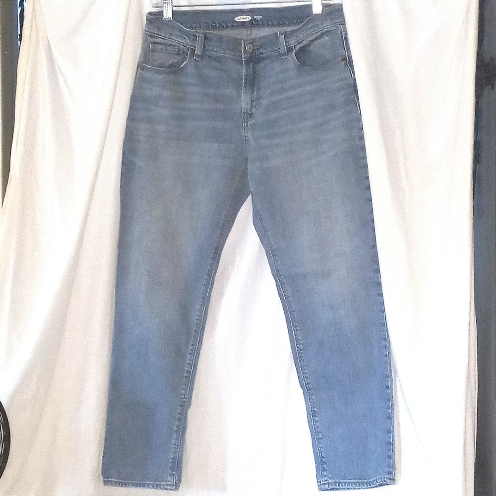 Old Navy Boyfriend Mid-Rise Jeans Relaxed Fit‎ Light Wash Denim Everyday Size 8